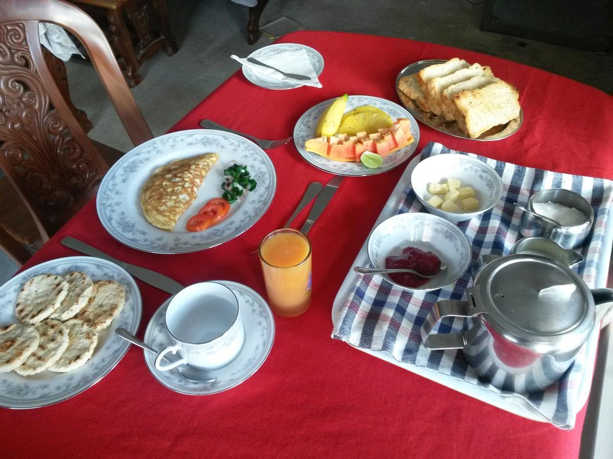 Welcome Family Guest House. 벤토타 외부 사진